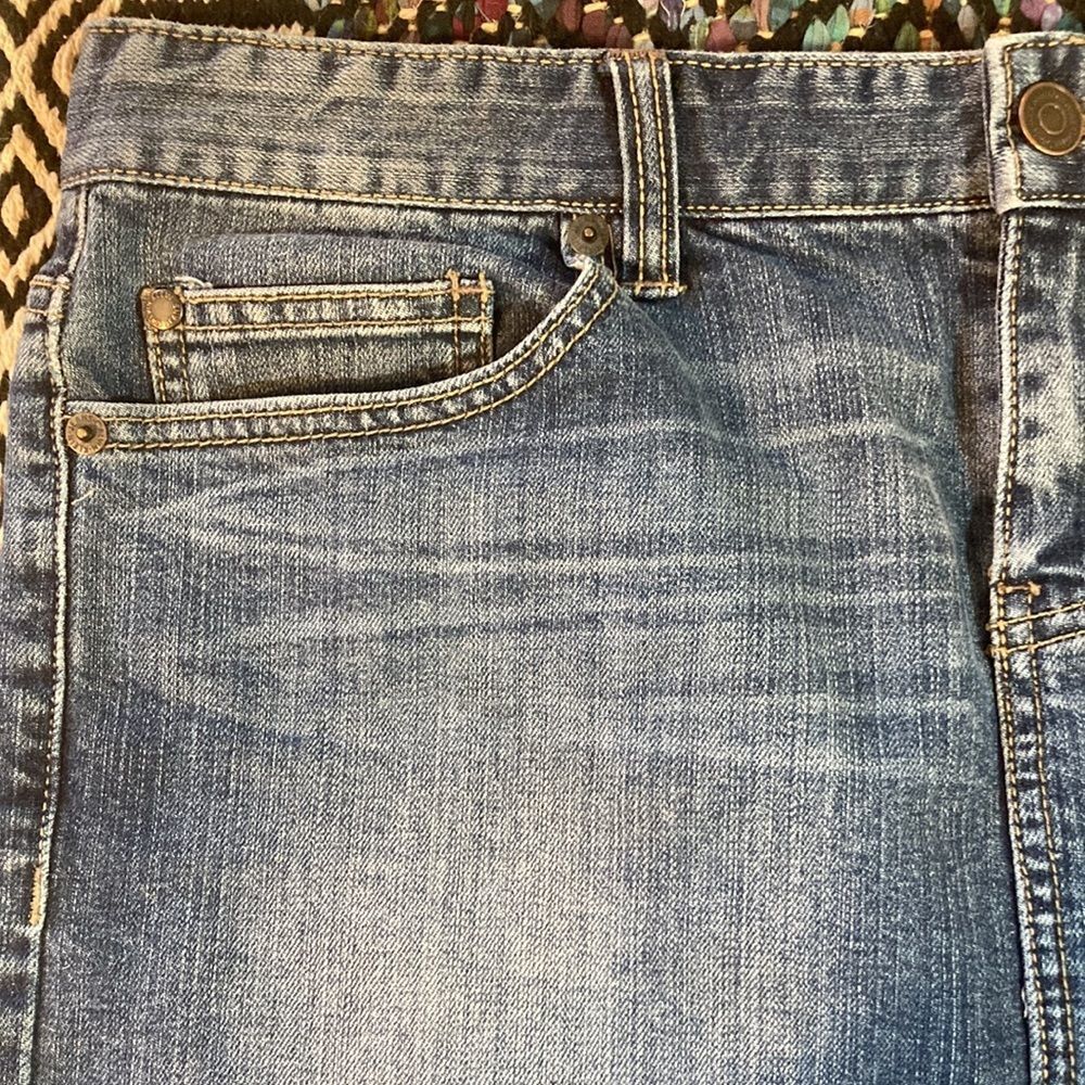 Calvin Klein Denim Skirt size 8 - Picture 10 of 13